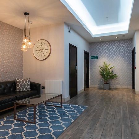 Cannon Street Serviced Apartments By Lovelystay ロンドン エクステリア 写真